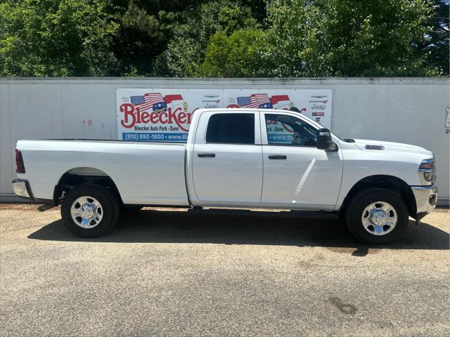 2025 RAM Ram 3500 RAM 3500 TRADESMAN CREW CAB 4X4 8 BOX