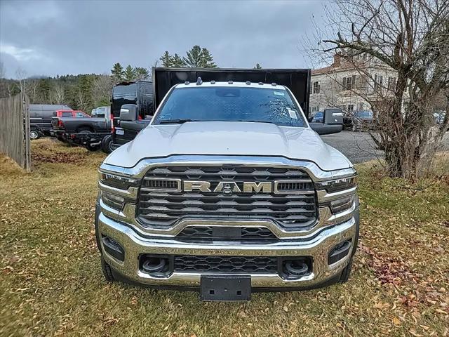 2025 RAM Ram 5500 Chassis Cab RAM 5500 TRADESMAN CHASSIS REGULAR CAB 4X4 120 CA