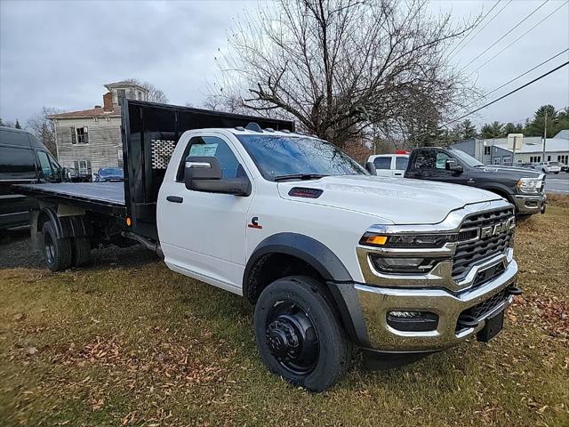 2025 RAM Ram 5500 Chassis Cab RAM 5500 TRADESMAN CHASSIS REGULAR CAB 4X4 120 CA