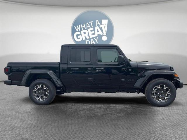 2025 Jeep Gladiator GLADIATOR SPORT S 4X4 2025 Jeep Gladiator GLADIATOR SPORT S 4X4
