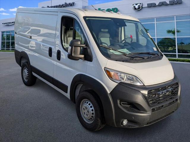 2025 RAM Ram ProMaster RAM PROMASTER 1500 TRADESMAN CARGO VAN LOW ROOF 136 WB