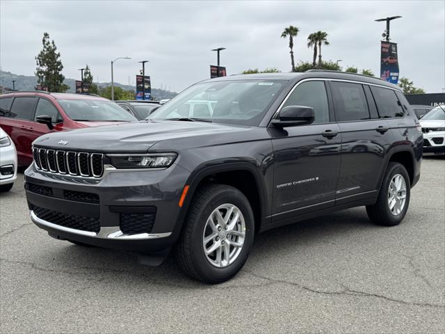 2025 Jeep Grand Cherokee GRAND CHEROKEE L LAREDO X 4X4