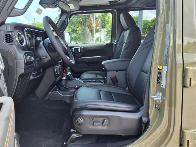 2025 Jeep Gladiator GLADIATOR SPORT S 4X4