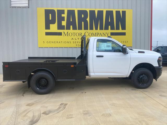2025 RAM Ram 3500 Chassis Cab RAM 3500 TRADESMAN CHASSIS REGULAR CAB 4X4 60 CA
