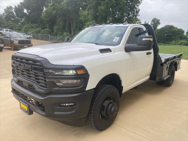 2025 RAM Ram 3500 Chassis Cab RAM 3500 TRADESMAN CHASSIS REGULAR CAB 4X4 60 CA