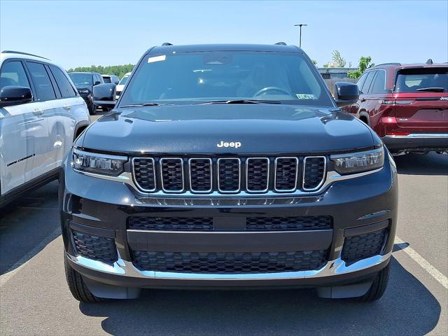 2025 Jeep Grand Cherokee GRAND CHEROKEE L LAREDO X 4X4
