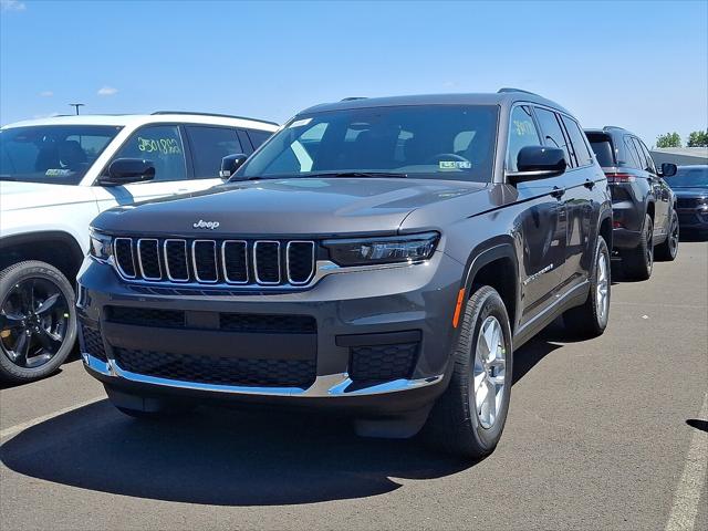 2025 Jeep Grand Cherokee GRAND CHEROKEE L LAREDO X 4X4