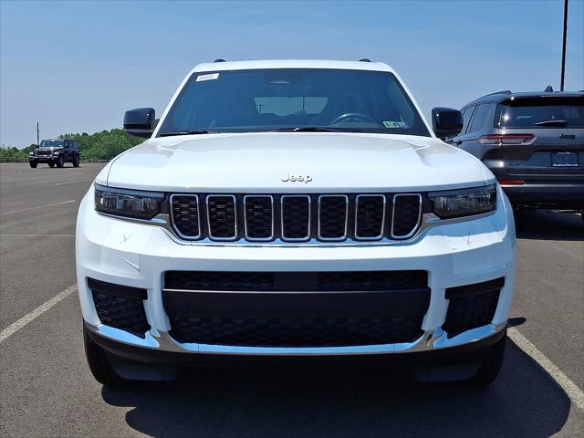2025 Jeep Grand Cherokee GRAND CHEROKEE L LAREDO X 4X4