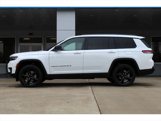 2025 Jeep Grand Cherokee GRAND CHEROKEE L ALTITUDE X 4X4