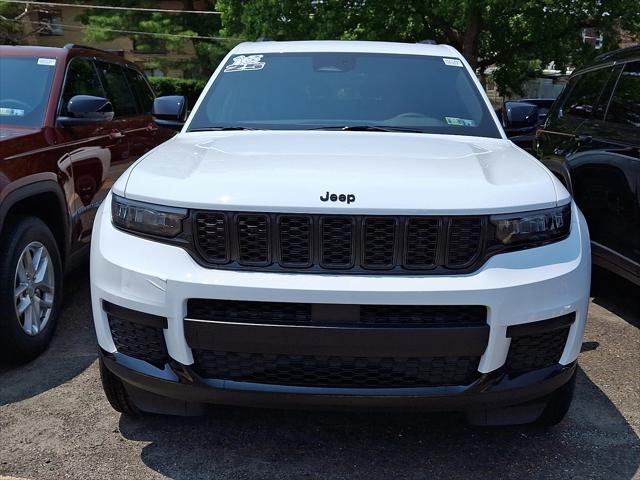 2025 Jeep Grand Cherokee GRAND CHEROKEE L ALTITUDE X 4X4