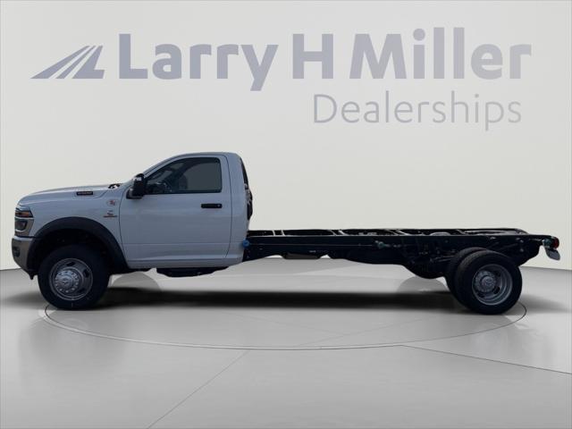 2025 RAM 5500 Chassis RAM 5500 TRADESMAN CHASSIS REGULAR CAB 4X4 120 CA
