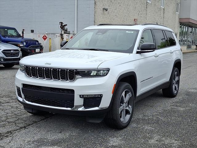 2025 Jeep Grand Cherokee GRAND CHEROKEE L LIMITED 4X4