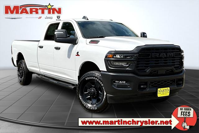 2025 RAM Ram 3500 RAM 3500 TRADESMAN CREW CAB 4X4 8 BOX