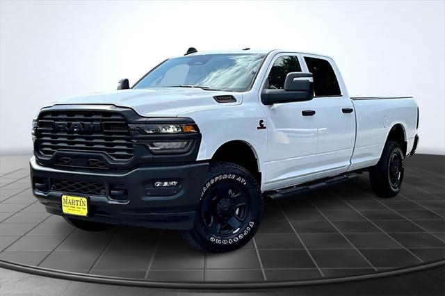 2025 RAM Ram 3500 RAM 3500 TRADESMAN CREW CAB 4X4 8 BOX