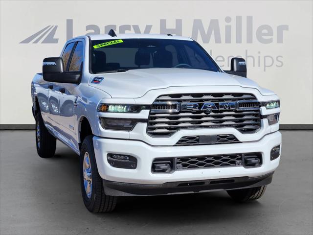 2025 RAM Ram 3500 RAM 3500 BIG HORN CREW CAB 4X4 8 BOX