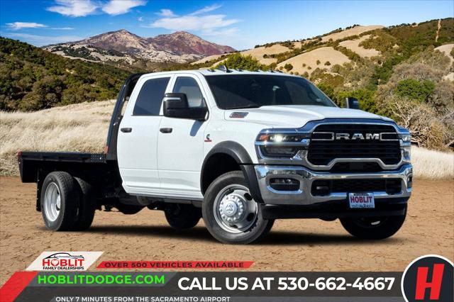 2025 RAM Ram 5500 Chassis Cab RAM 5500 TRADESMAN CHASSIS CREW CAB 4X4 60 CA
