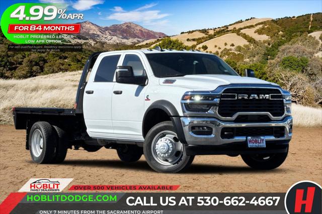 2025 RAM Ram 5500 Chassis Cab RAM 5500 TRADESMAN CHASSIS CREW CAB 4X4 60 CA