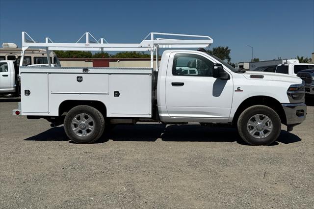2025 RAM Ram 3500 Chassis Cab RAM 3500 TRADESMAN CHASSIS REGULAR CAB 4X2 60 CA