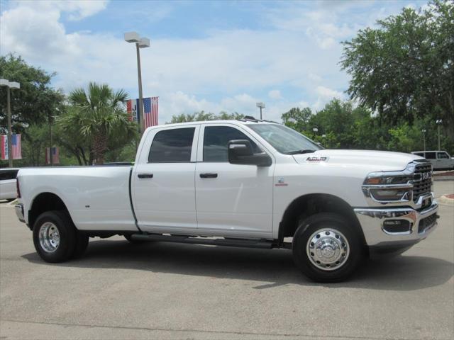 2025 RAM Ram 3500 RAM 3500 TRADESMAN CREW CAB 4X4 8 BOX