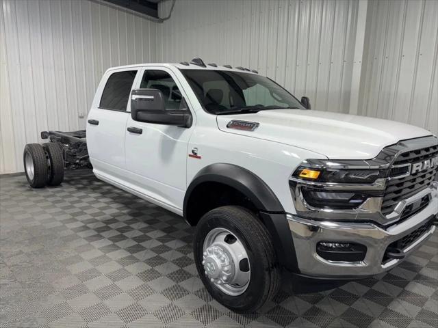 2025 RAM Ram 5500 Chassis Cab RAM 5500 TRADESMAN CHASSIS CREW CAB 4X4 84 CA 2025 RAM Ram 5500 Chassis Cab RAM 5500 TRADESMAN CHASSIS CREW CAB 4X4 84 CA