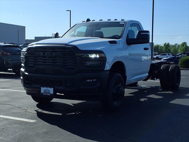 2025 RAM Ram 3500 Chassis Cab RAM 3500 TRADESMAN CHASSIS REGULAR CAB 4X2 84 CA
