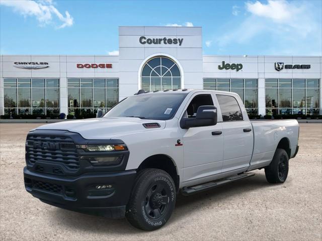2025 RAM Ram 3500 RAM 3500 TRADESMAN CREW CAB 4X4 8 BOX