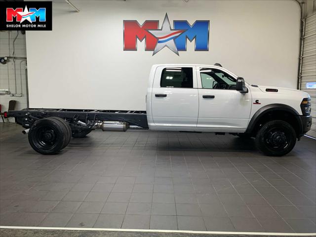 2025 RAM Ram 5500 Chassis Cab RAM 5500 TRADESMAN CHASSIS CREW CAB 4X4 84 CA