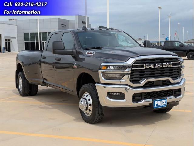 2025 RAM Ram 3500 RAM 3500 TRADESMAN CREW CAB 4X4 8 BOX