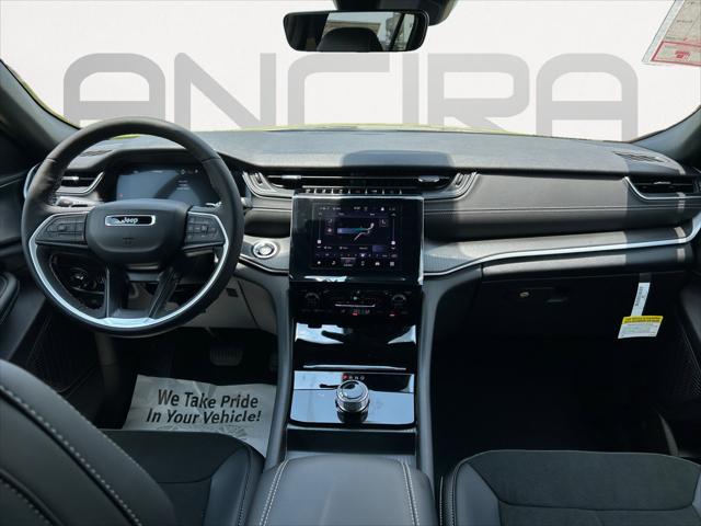 2025 Jeep Grand Cherokee GRAND CHEROKEE L ALTITUDE 4X2