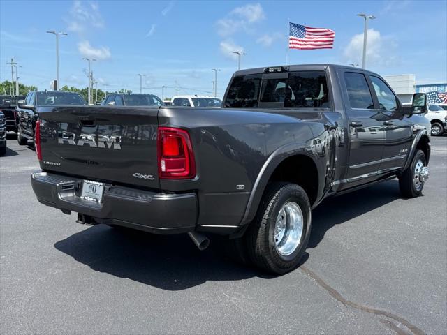 2025 RAM Ram 3500 RAM 3500 LIMITED CREW CAB 4X4 8 BOX