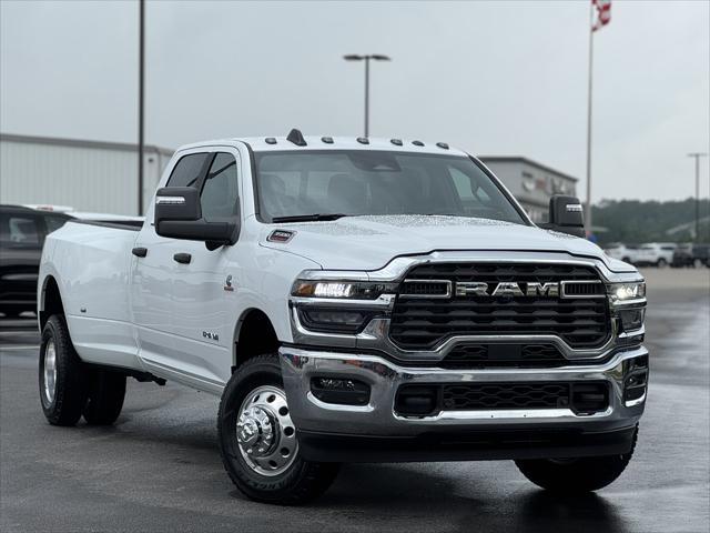 2025 RAM Ram 3500 RAM 3500 BIG HORN CREW CAB 4X4 8 BOX