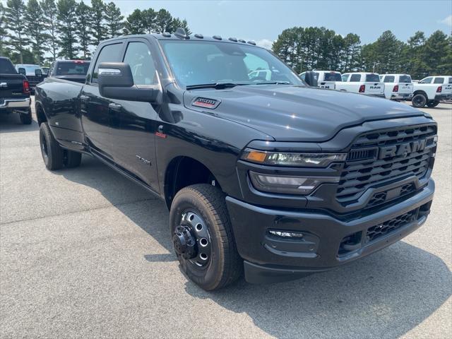 2025 RAM Ram 3500 RAM 3500 BIG HORN CREW CAB 4X4 8 BOX