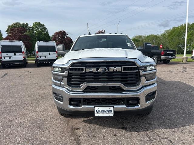 2025 RAM Ram 3500 RAM 3500 TRADESMAN CREW CAB 4X4 8 BOX