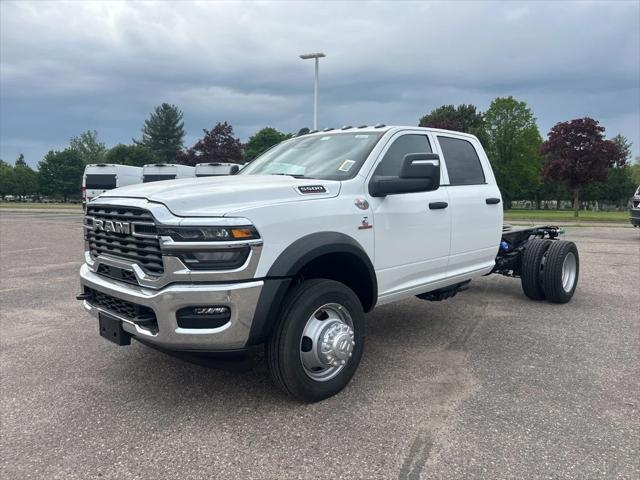 2025 RAM Ram 5500 Chassis Cab RAM 5500 TRADESMAN CHASSIS CREW CAB 4X4 60 CA