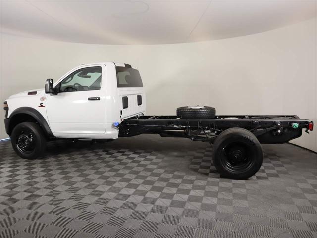 2025 RAM Ram 5500 Chassis Cab RAM 5500 TRADESMAN CHASSIS REGULAR CAB 4X2 84 CA