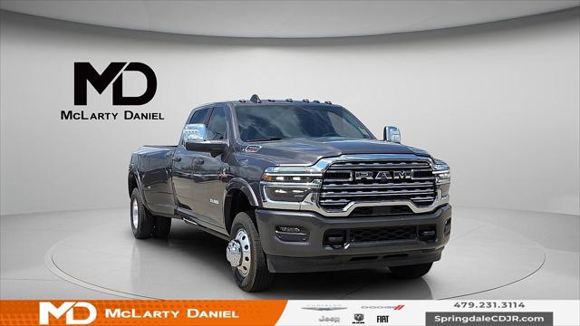 2025 RAM Ram 3500 RAM 3500 LIMITED LONGHORN CREW CAB 4X4 8 BOX