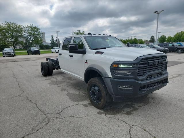 2025 RAM Ram 5500 Chassis Cab RAM 5500 TRADESMAN CHASSIS CREW CAB 4X4 84 CA 2025 RAM Ram 5500 Chassis Cab RAM 5500 TRADESMAN CHASSIS CREW CAB 4X4 84 CA