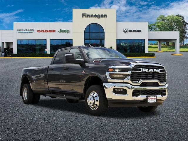 2025 RAM Ram 3500 RAM 3500 TRADESMAN CREW CAB 4X4 8 BOX
