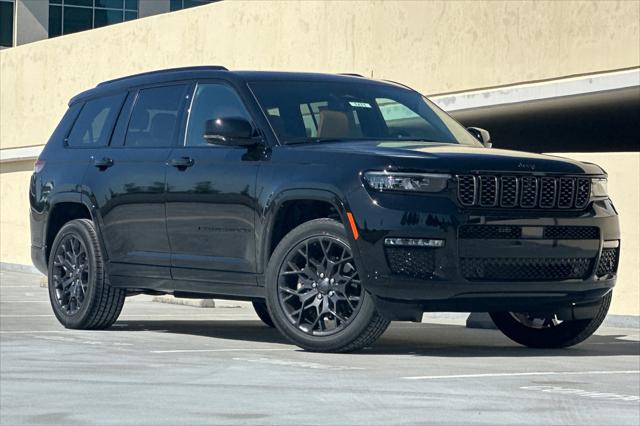2025 Jeep Grand Cherokee GRAND CHEROKEE L SUMMIT 4X4