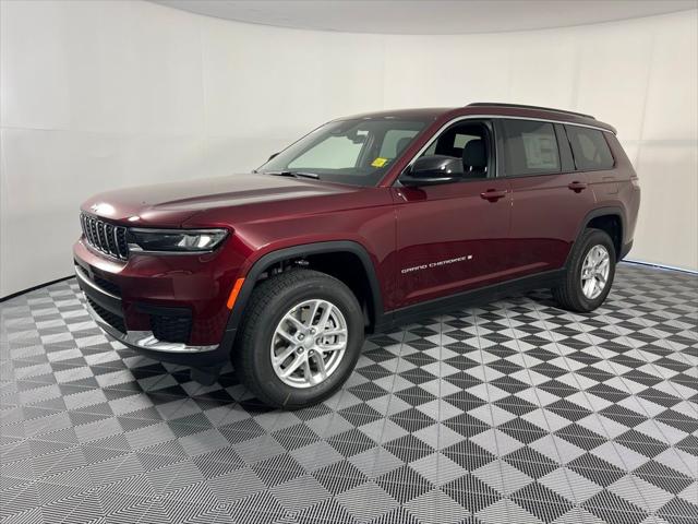 2025 Jeep Grand Cherokee GRAND CHEROKEE L LAREDO X 4X4
