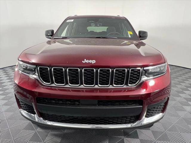 2025 Jeep Grand Cherokee GRAND CHEROKEE L LAREDO X 4X4