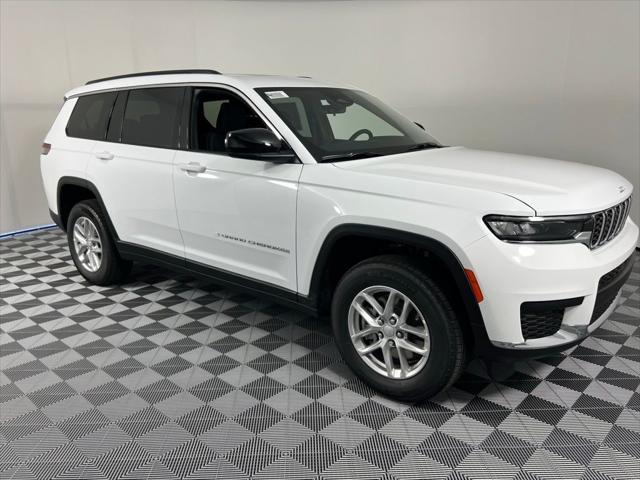 2025 Jeep Grand Cherokee GRAND CHEROKEE L LAREDO X 4X4