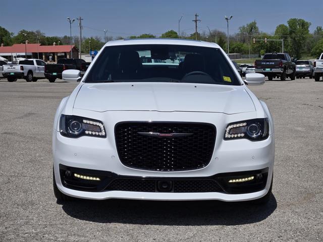 2023 Chrysler 300 300S