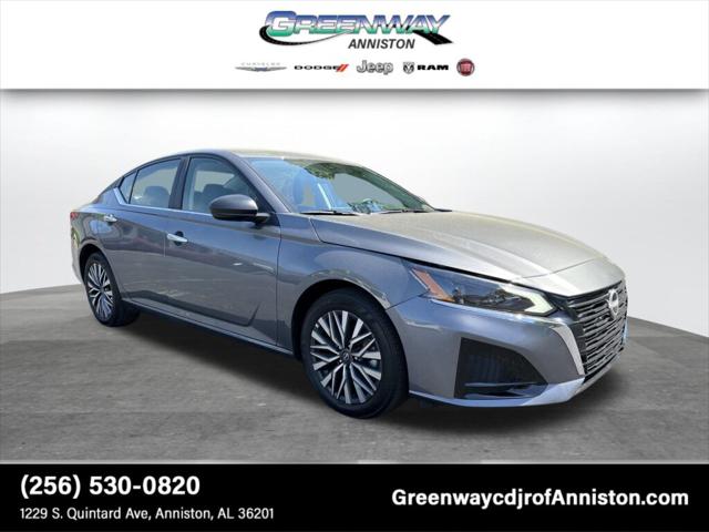 2025 Nissan Altima SV FWD