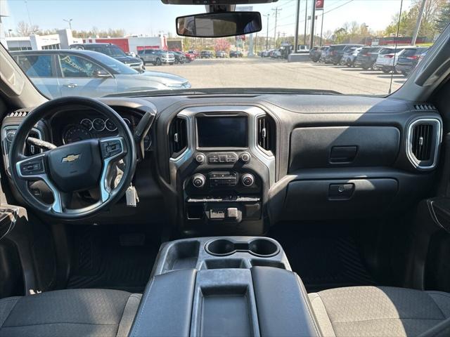 2020 Chevrolet Silverado 1500 4WD Crew Cab Short Bed LT