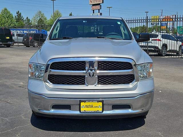 2019 RAM 1500 Classic SLT Crew Cab 4x2 64 Box