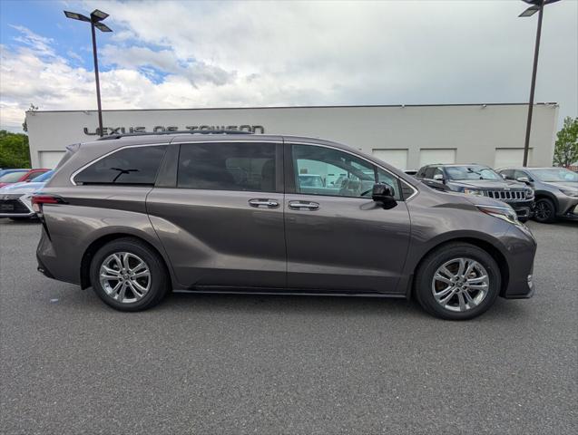 2022 Toyota Sienna XSE