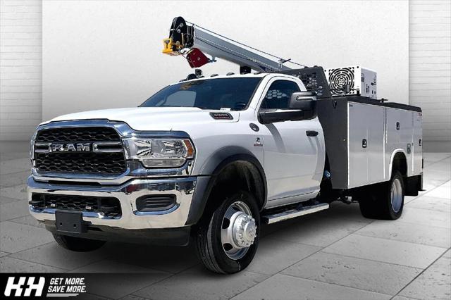 2024 RAM Ram 5500 Chassis Cab RAM 5500 TRADESMAN CHASSIS REGULAR CAB 4X4 84 CA