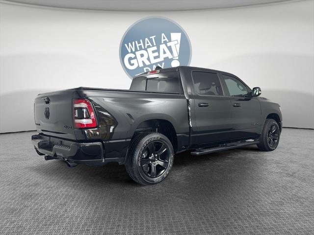 2022 RAM 1500 Big Horn Crew Cab 4x4 57 Box
