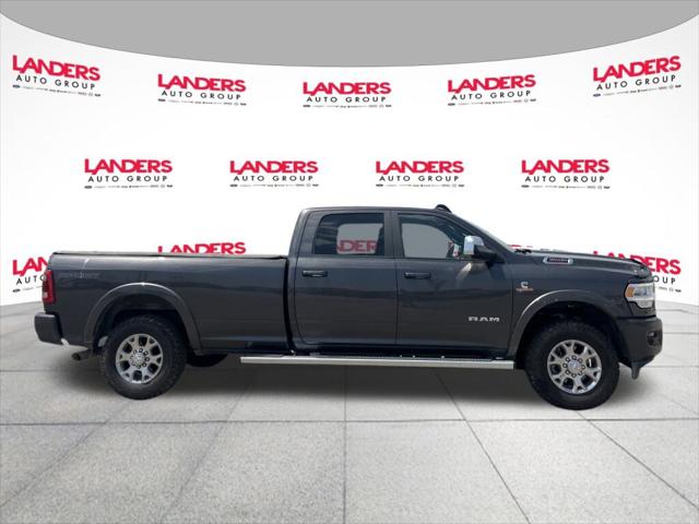 2022 RAM 3500 Laramie Crew Cab 4x4 8 Box